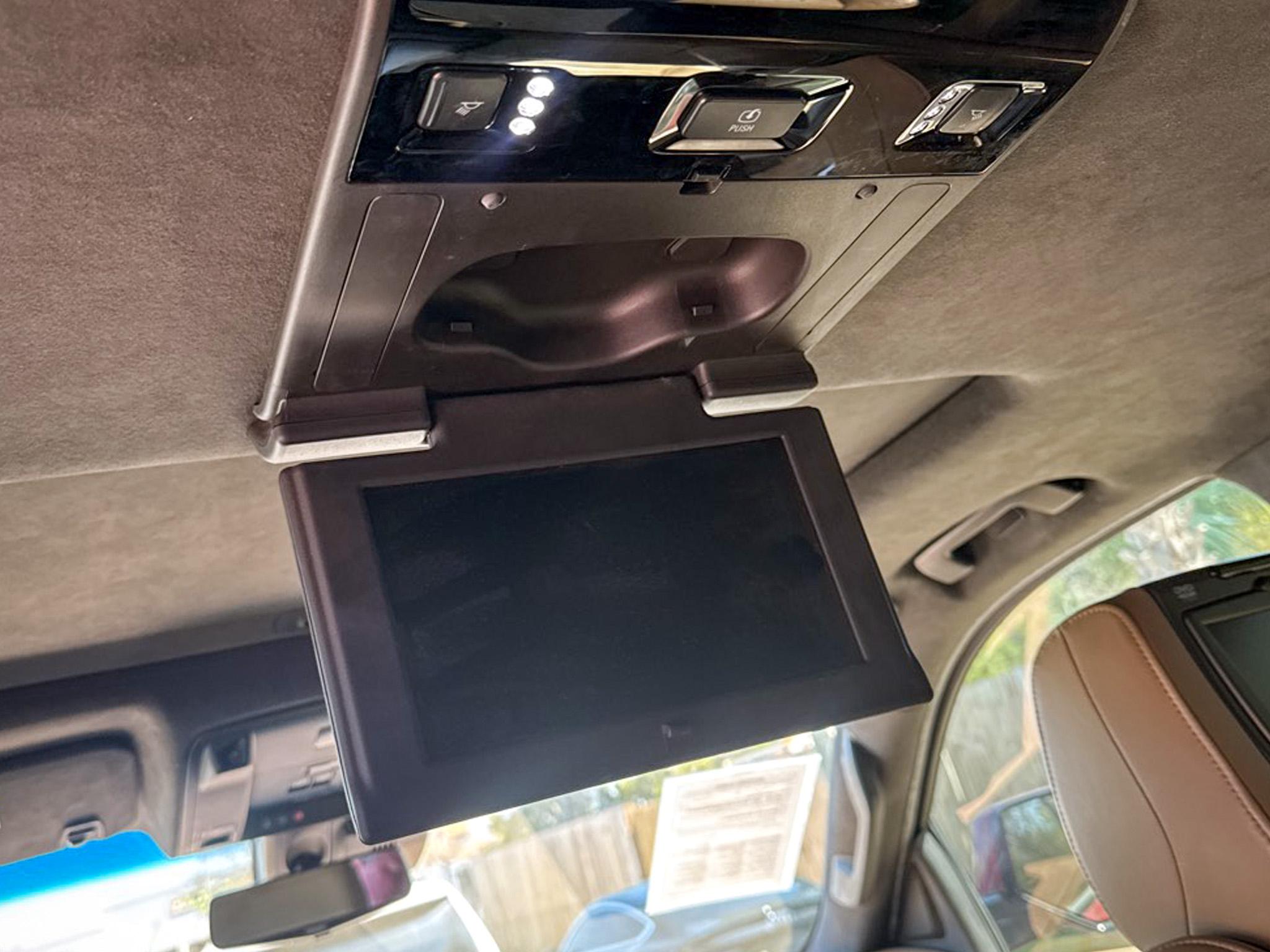 Cadillac Escalade ESV  2018