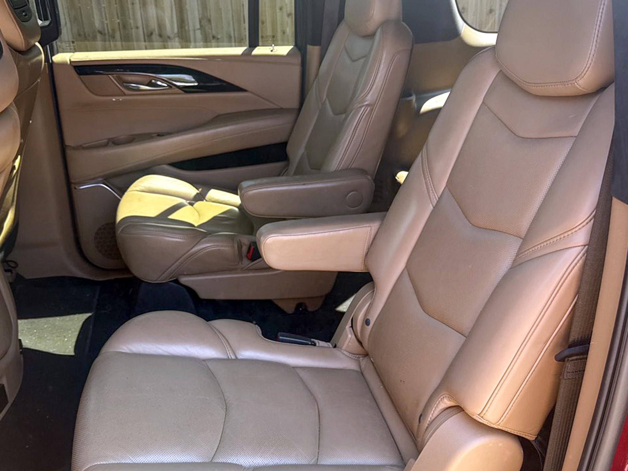 Cadillac Escalade ESV  2018