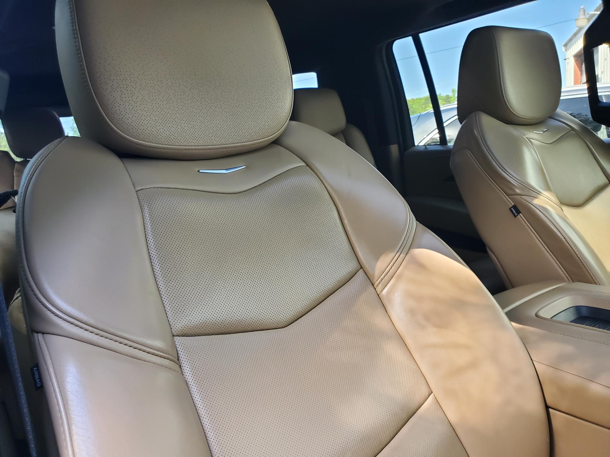 Cadillac Escalade ESV  2018