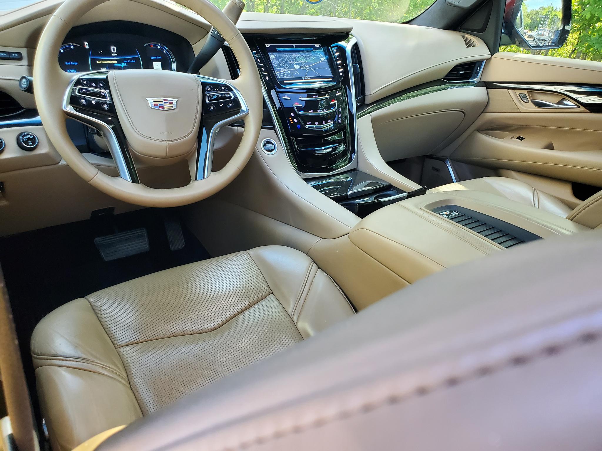 Cadillac Escalade ESV  2018
