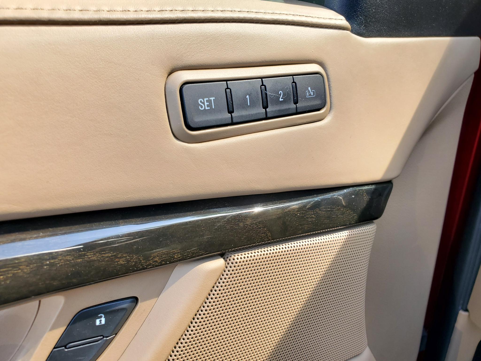 Cadillac Escalade ESV  2018