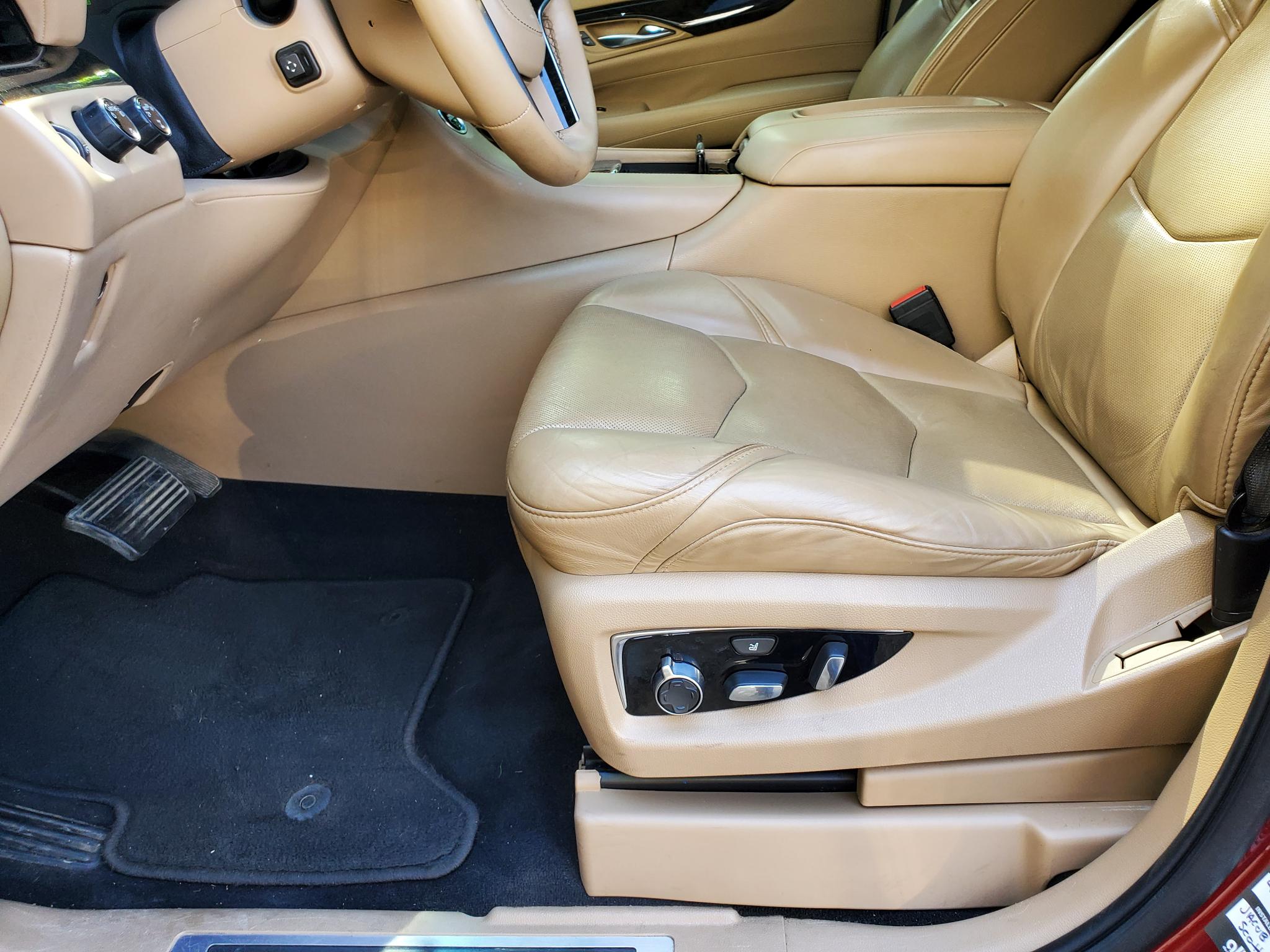 Cadillac Escalade ESV  2018