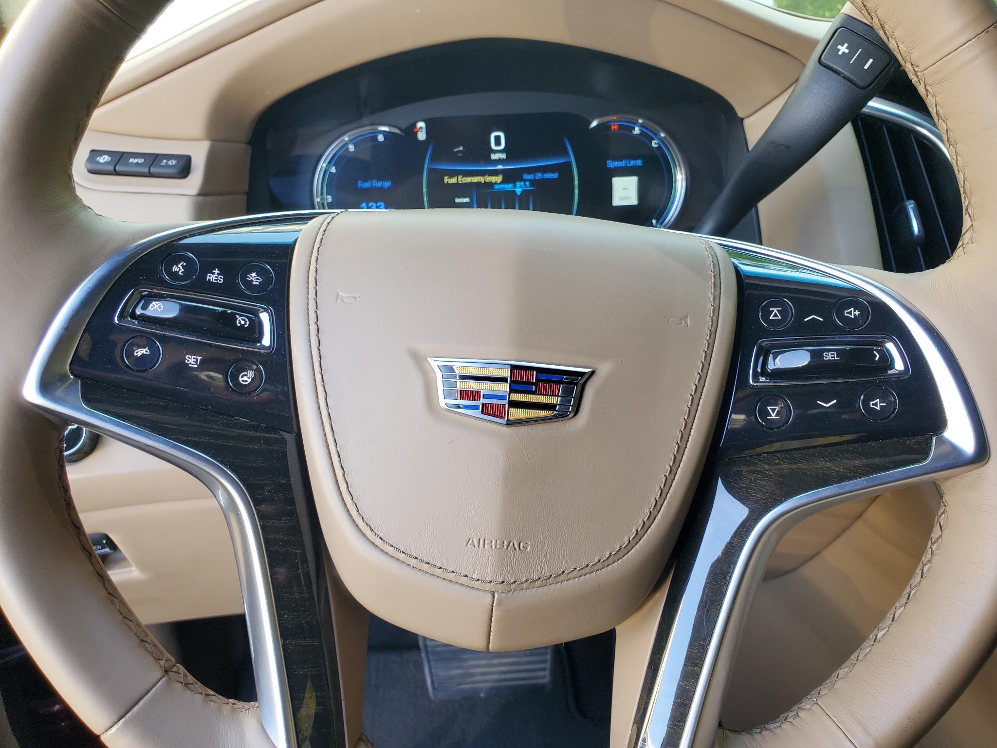 Cadillac Escalade ESV  2018