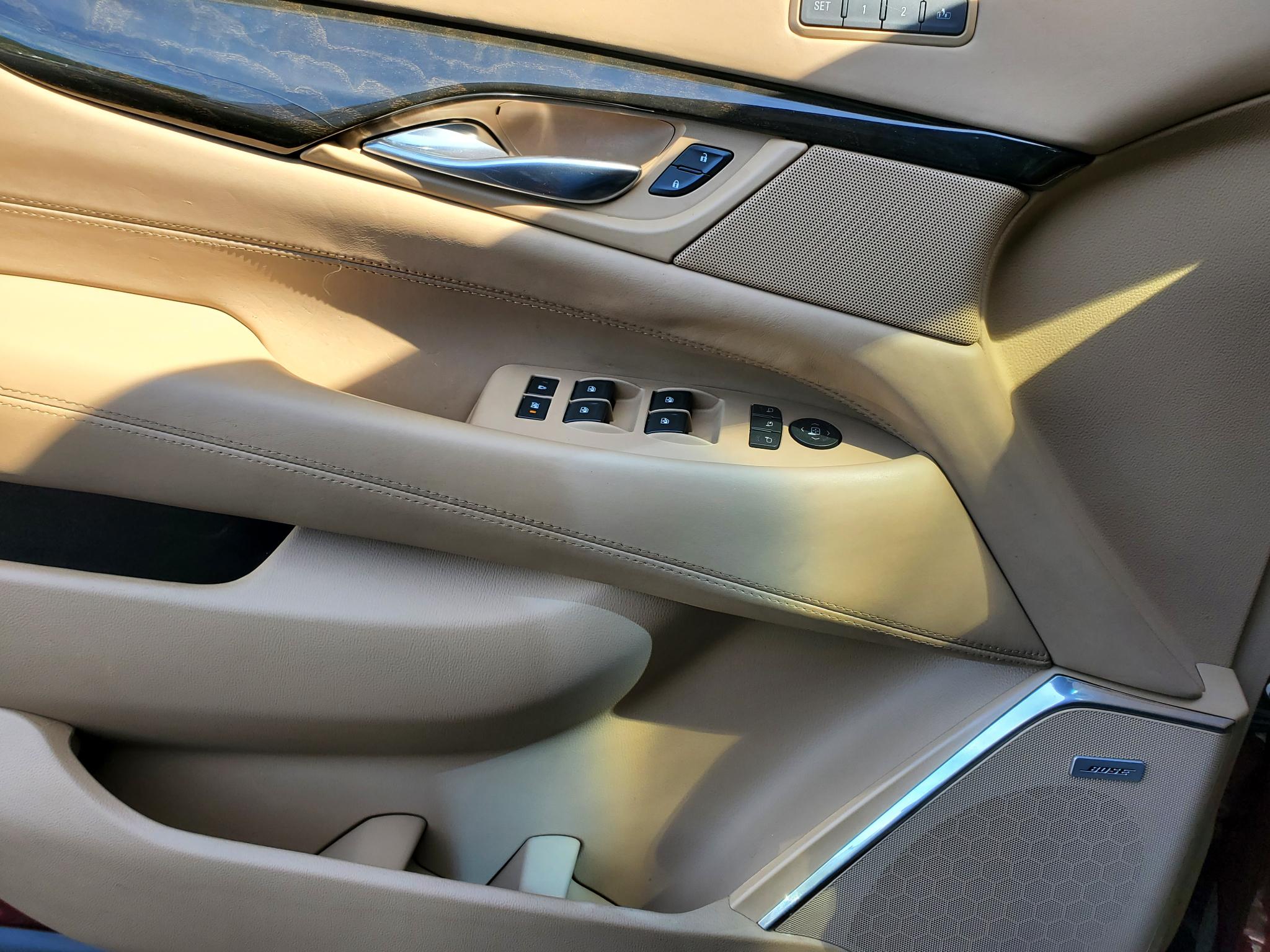 Cadillac Escalade ESV  2018