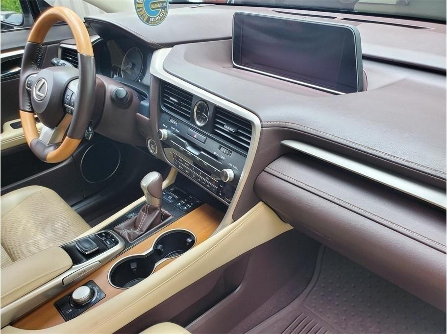 Lexus RX  2018