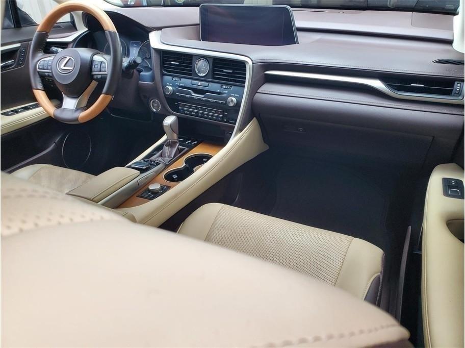 Lexus RX  2018