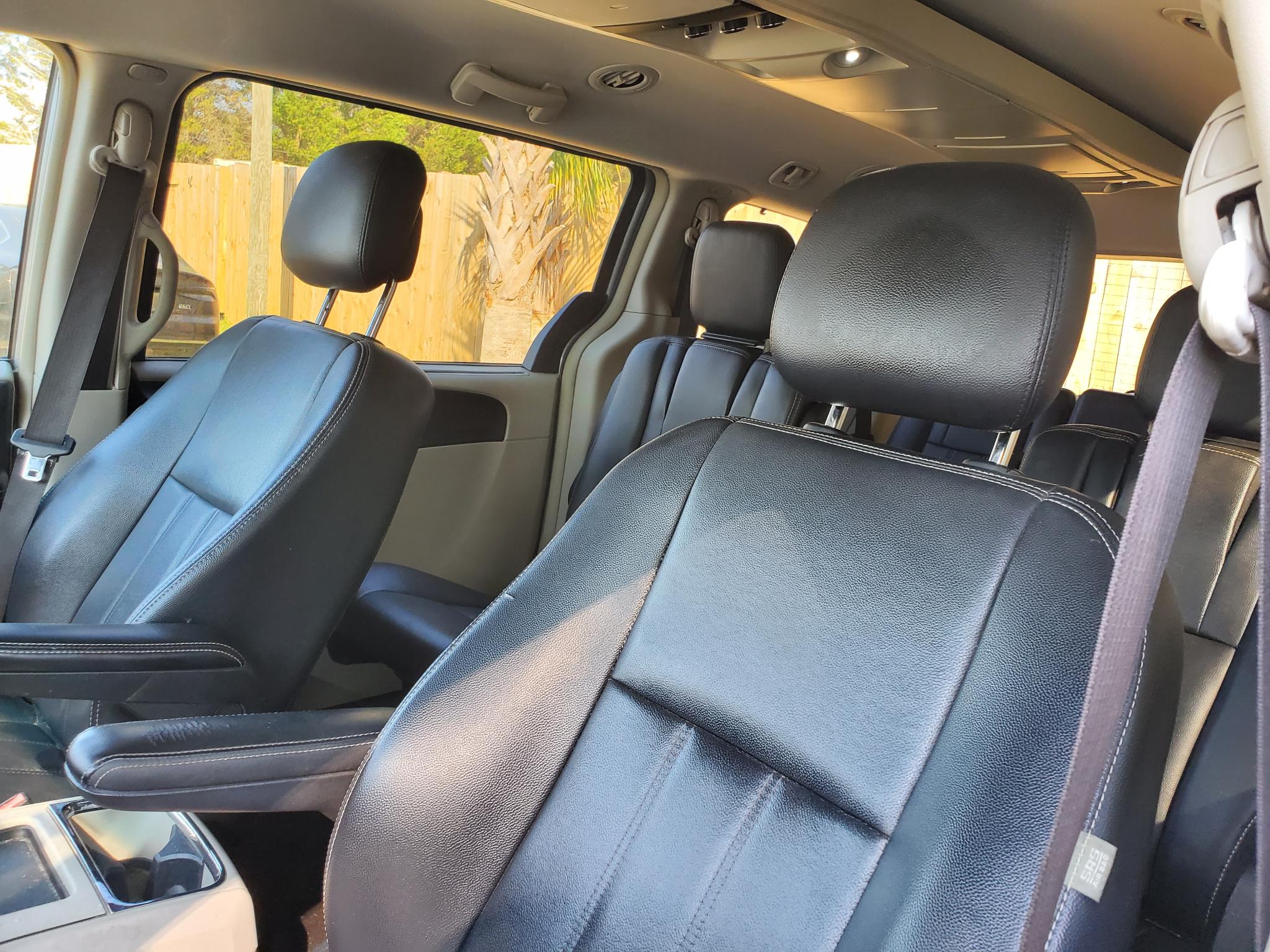 Chrysler Town & Country 4dr Wgn Touring 2015