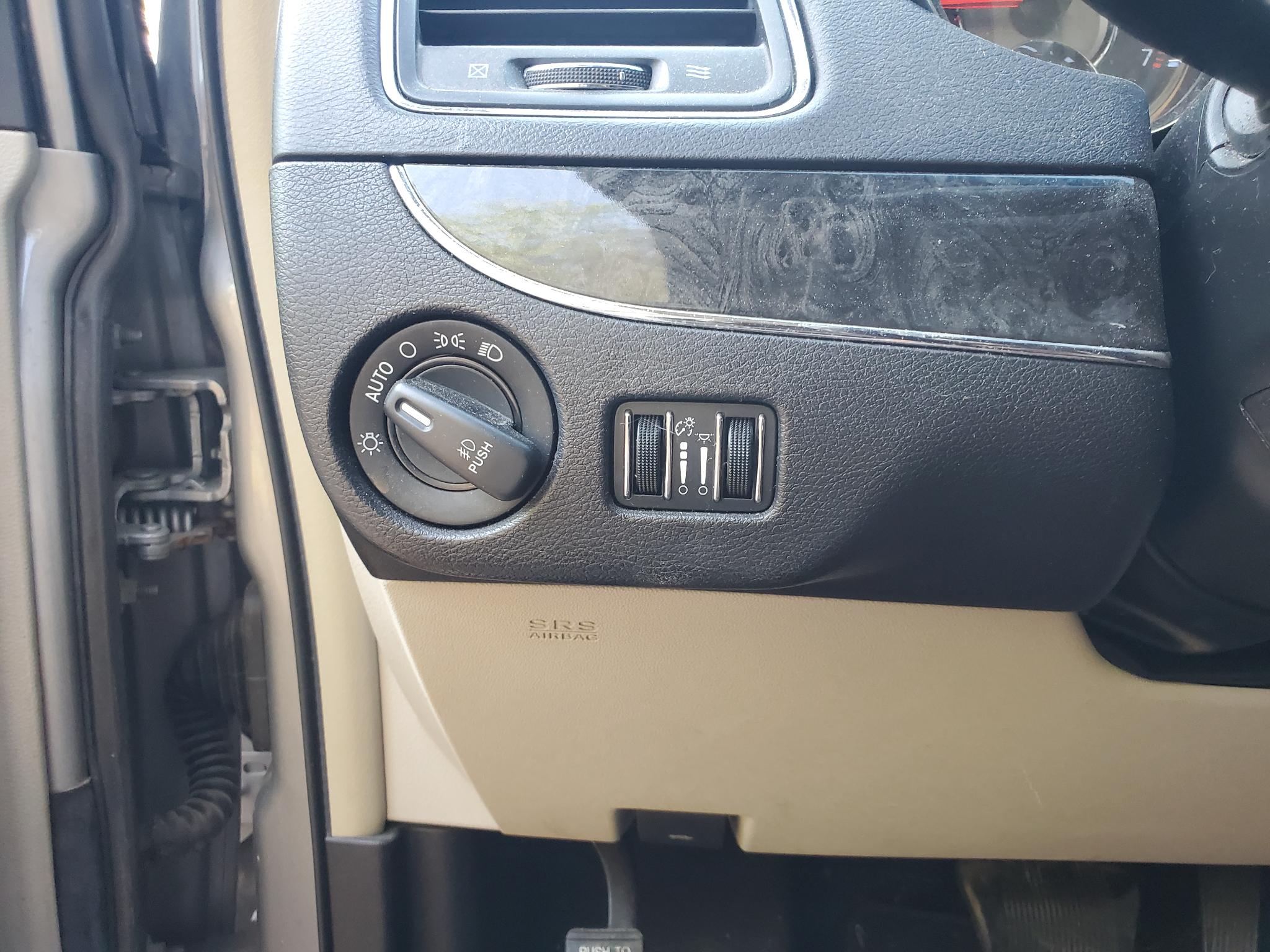 Chrysler Town & Country 4dr Wgn Touring 2015