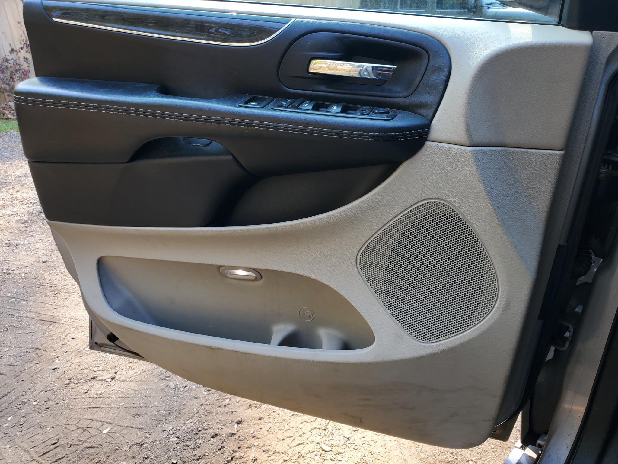 Chrysler Town & Country 4dr Wgn Touring 2015