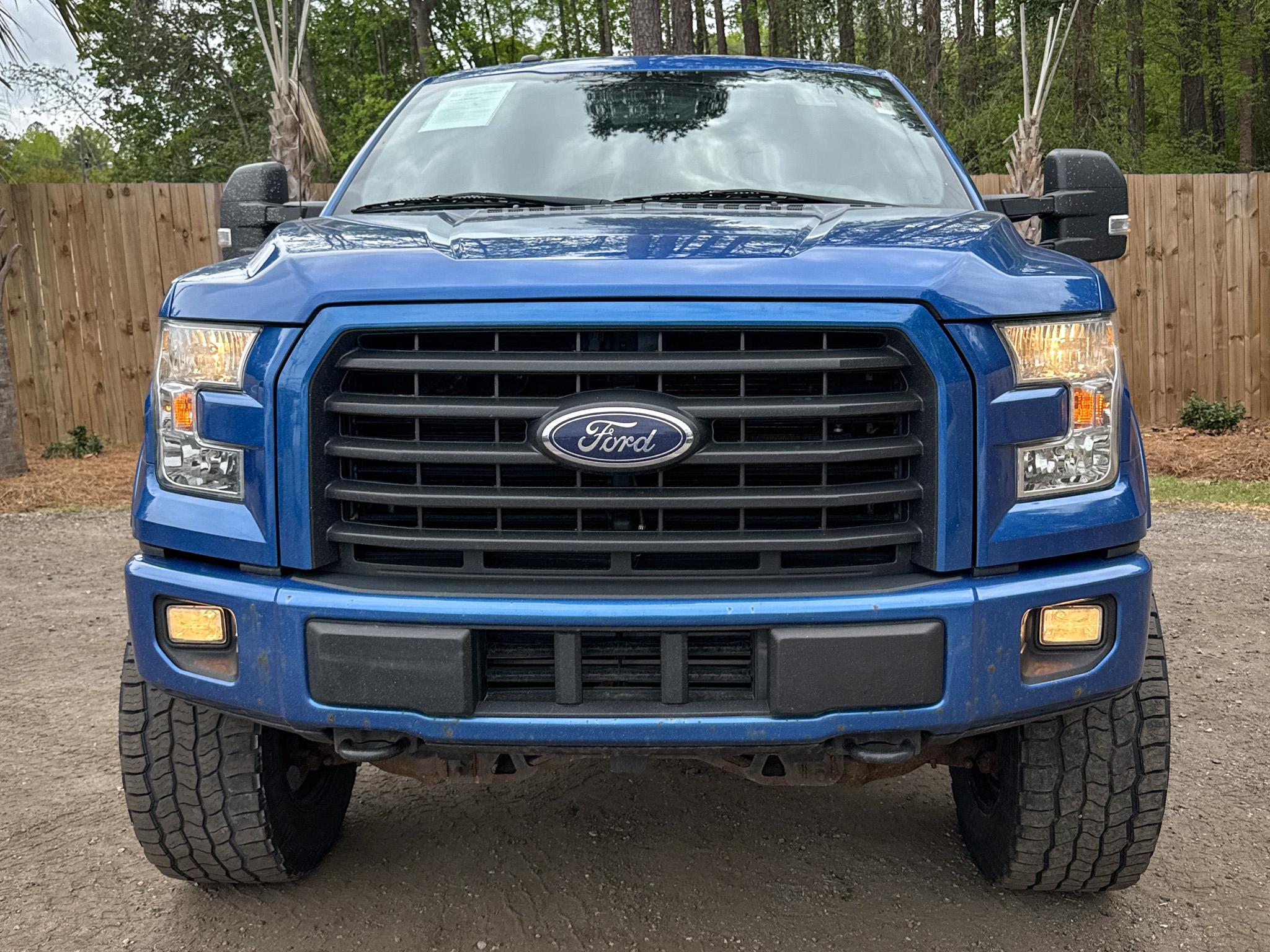 Ford F-150 4WD SuperCrew 145" XLT 2016
