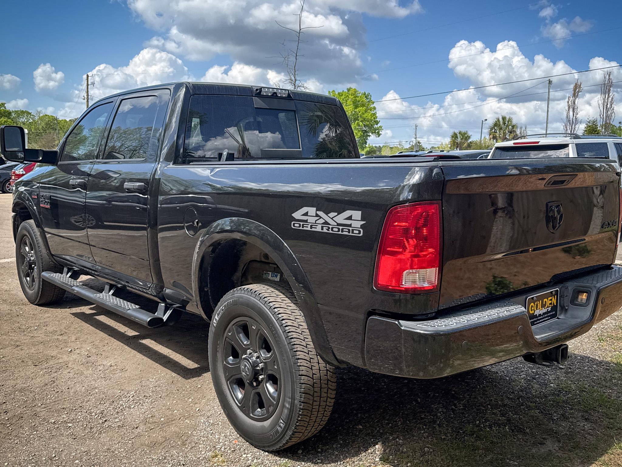 RAM 2500 Lone Star 4x4 Crew Cab 6'4" Box 2017