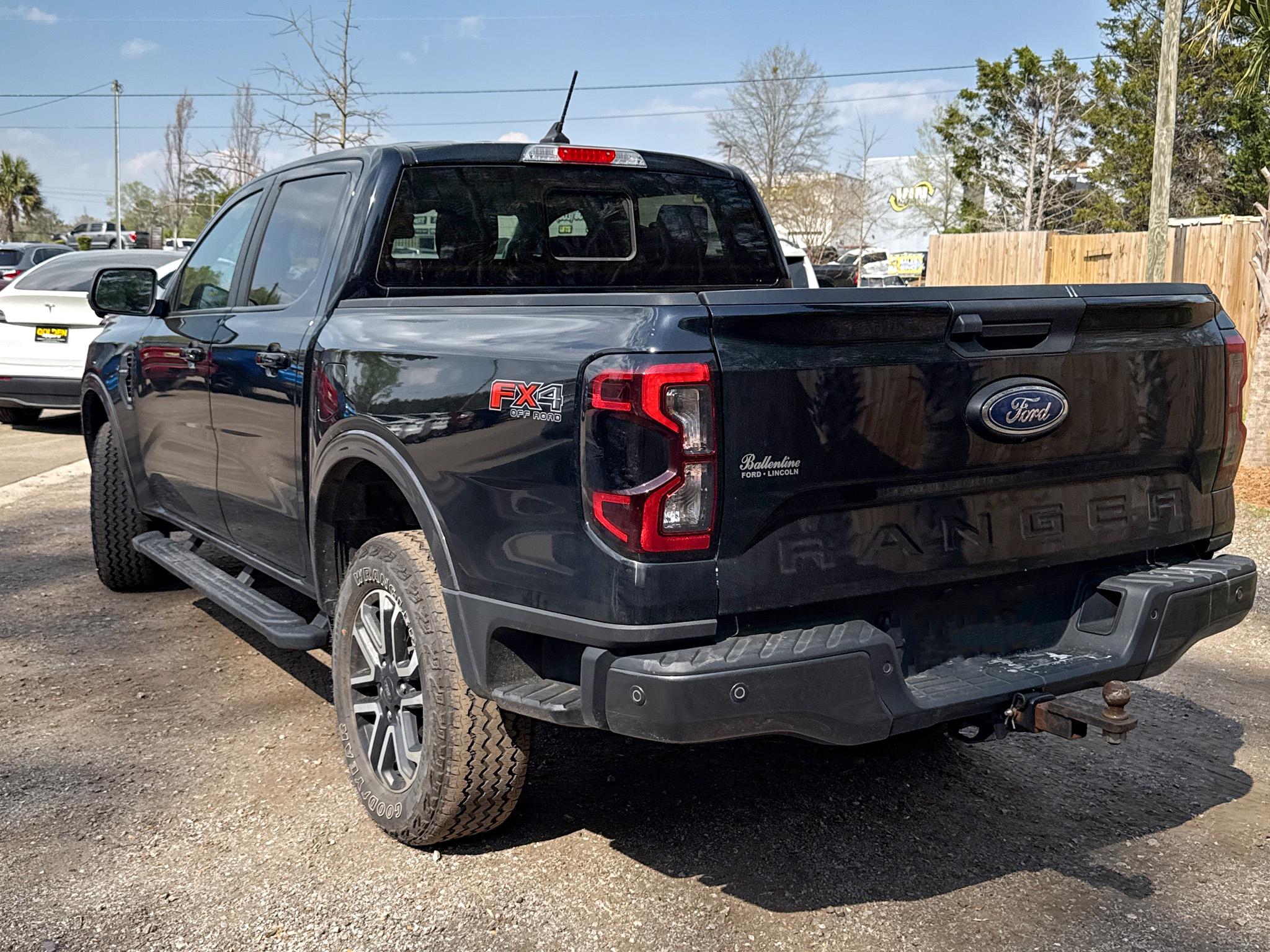 Ford Ranger LARIAT 4WD SuperCrew 5' Box 2024