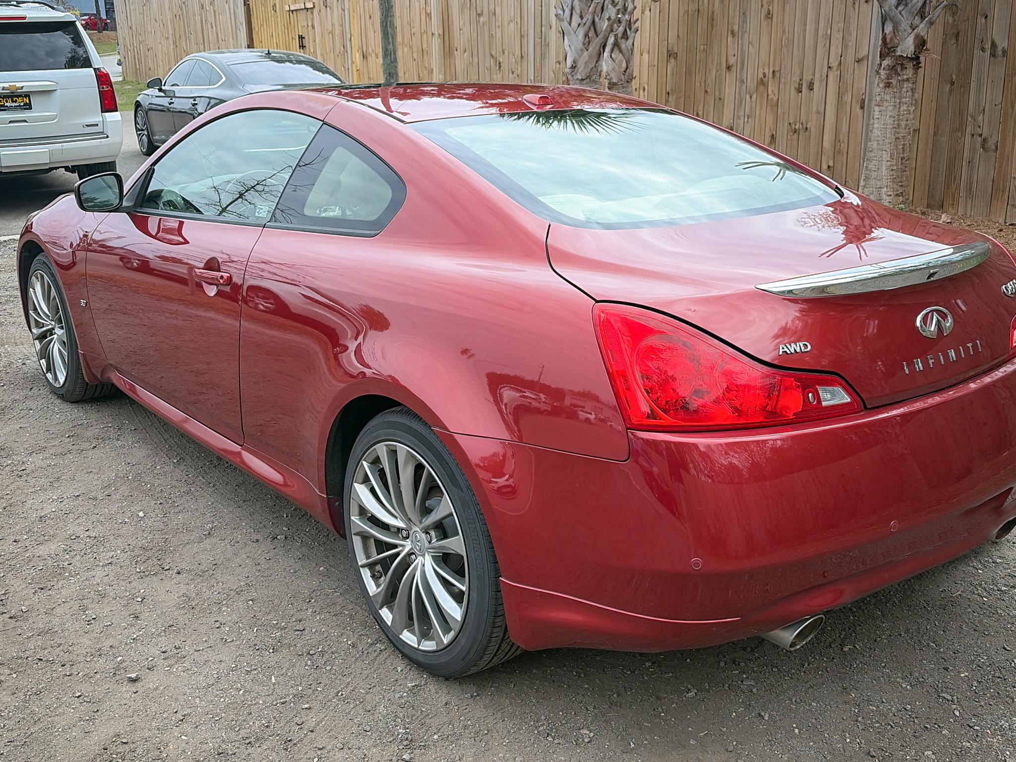 Infiniti Q60 Coupe  2014