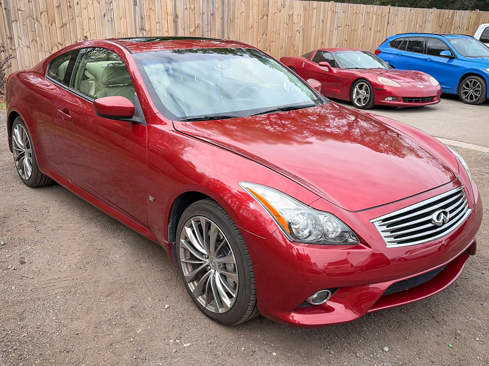 Infiniti Q60 Coupe  2014