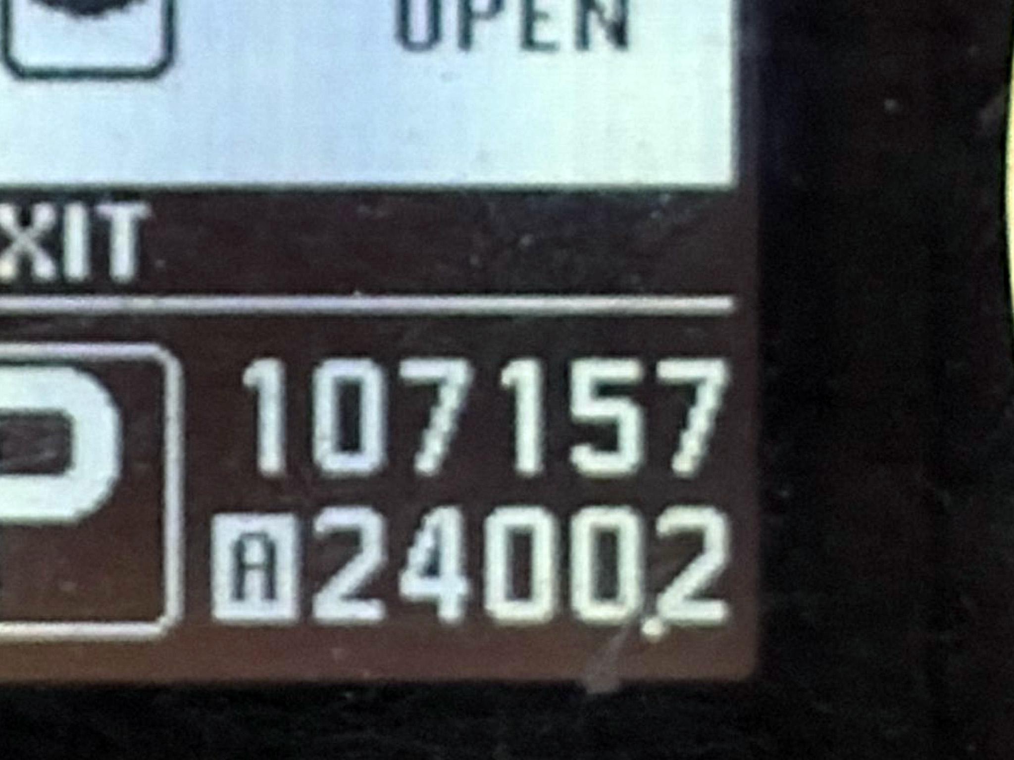 Infiniti Q60 Coupe  2014