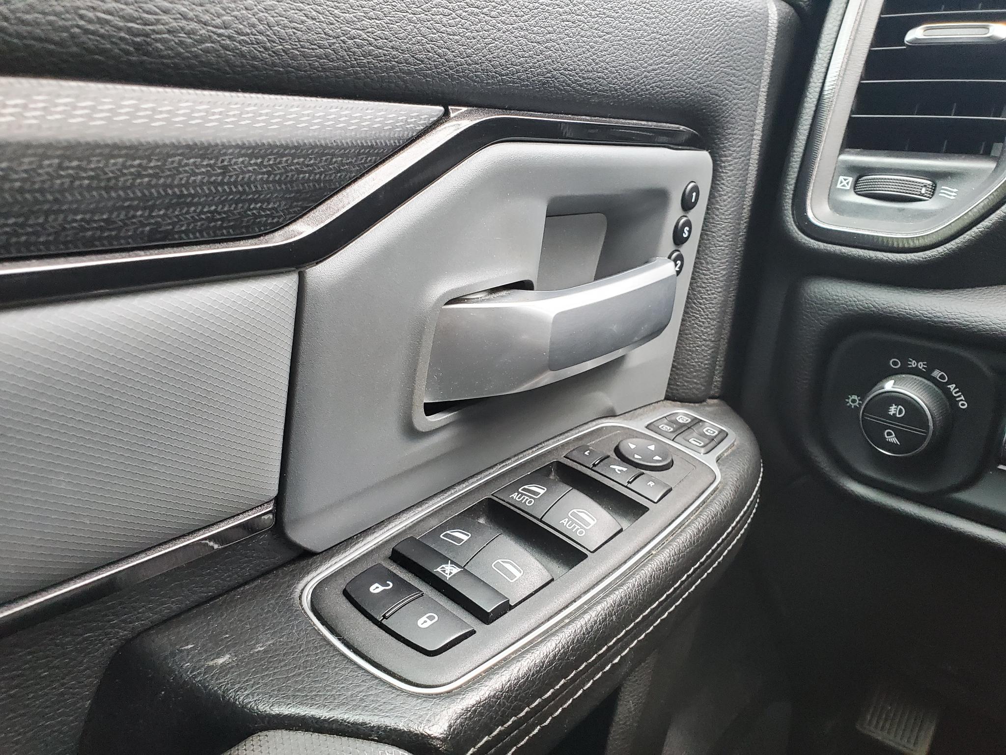 RAM 2500 Power Wagon Rebel 4x4 Crew Cab 6'4" Box 2023