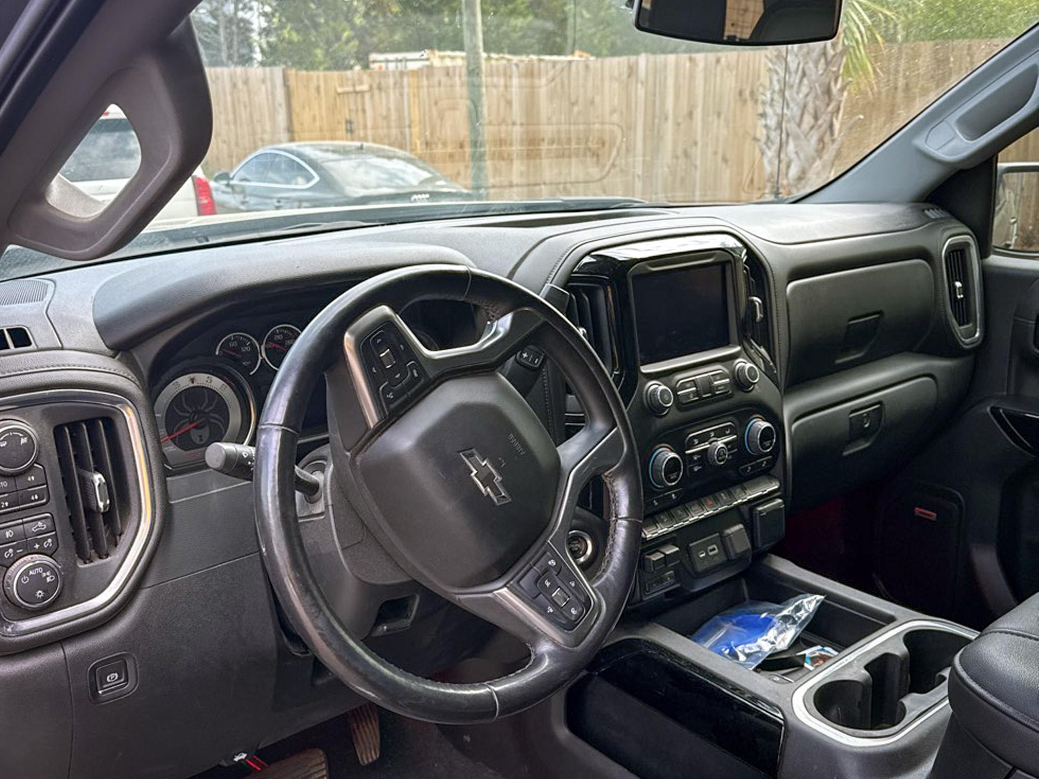 Chevrolet Silverado 1500 4WD Crew Cab 147" RST 2019