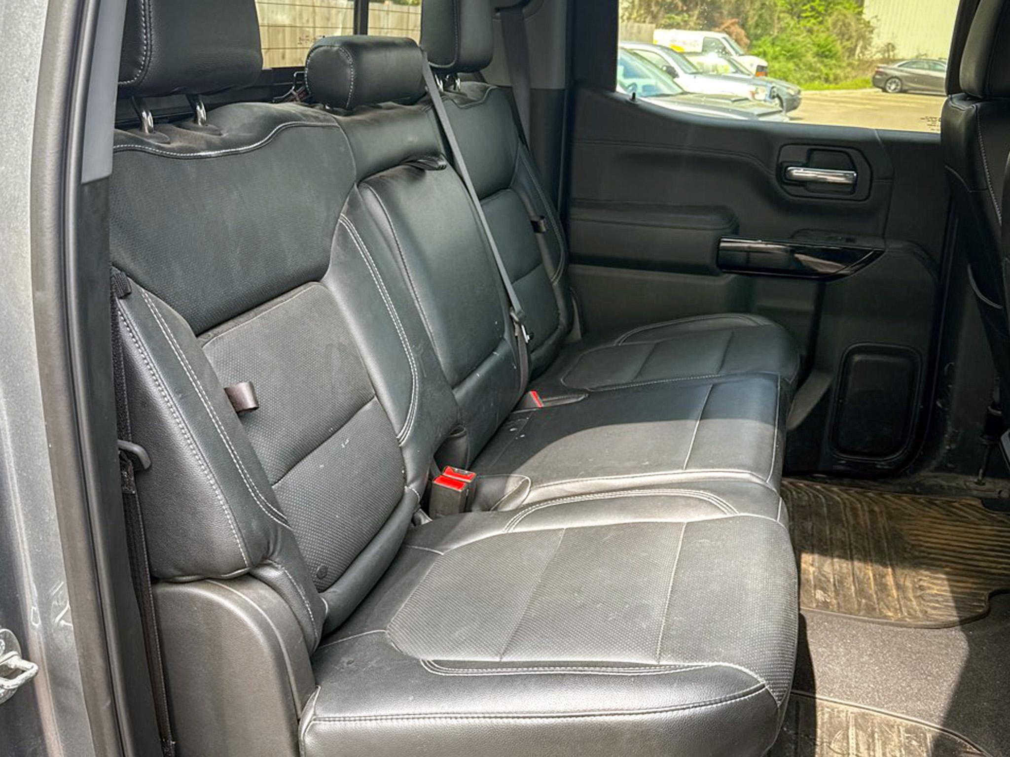 Chevrolet Silverado 1500 4WD Crew Cab 147" RST 2019