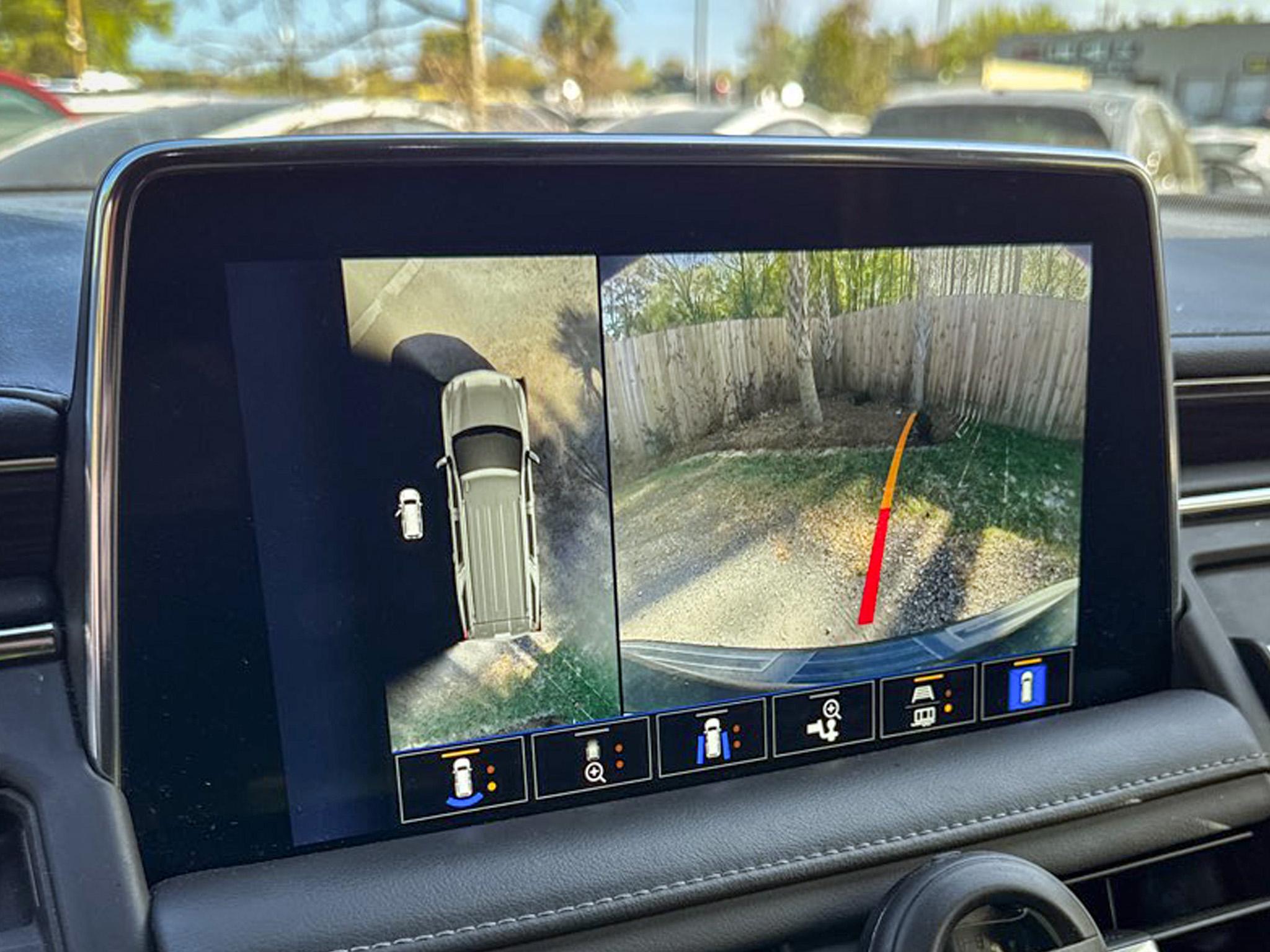 Chevrolet Tahoe 4WD 4dr Z71 2022