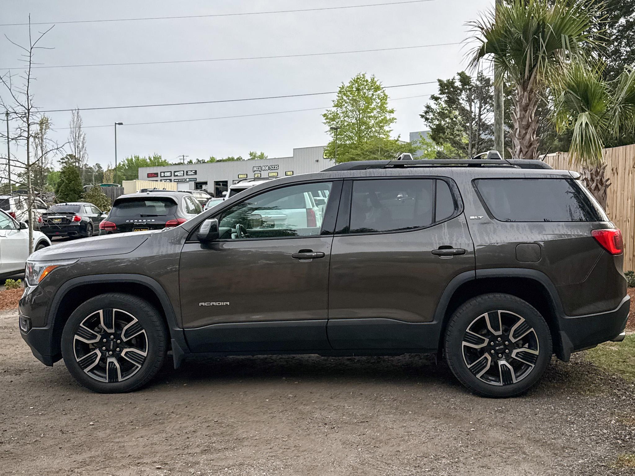 GMC Acadia AWD 4dr SLT 2019