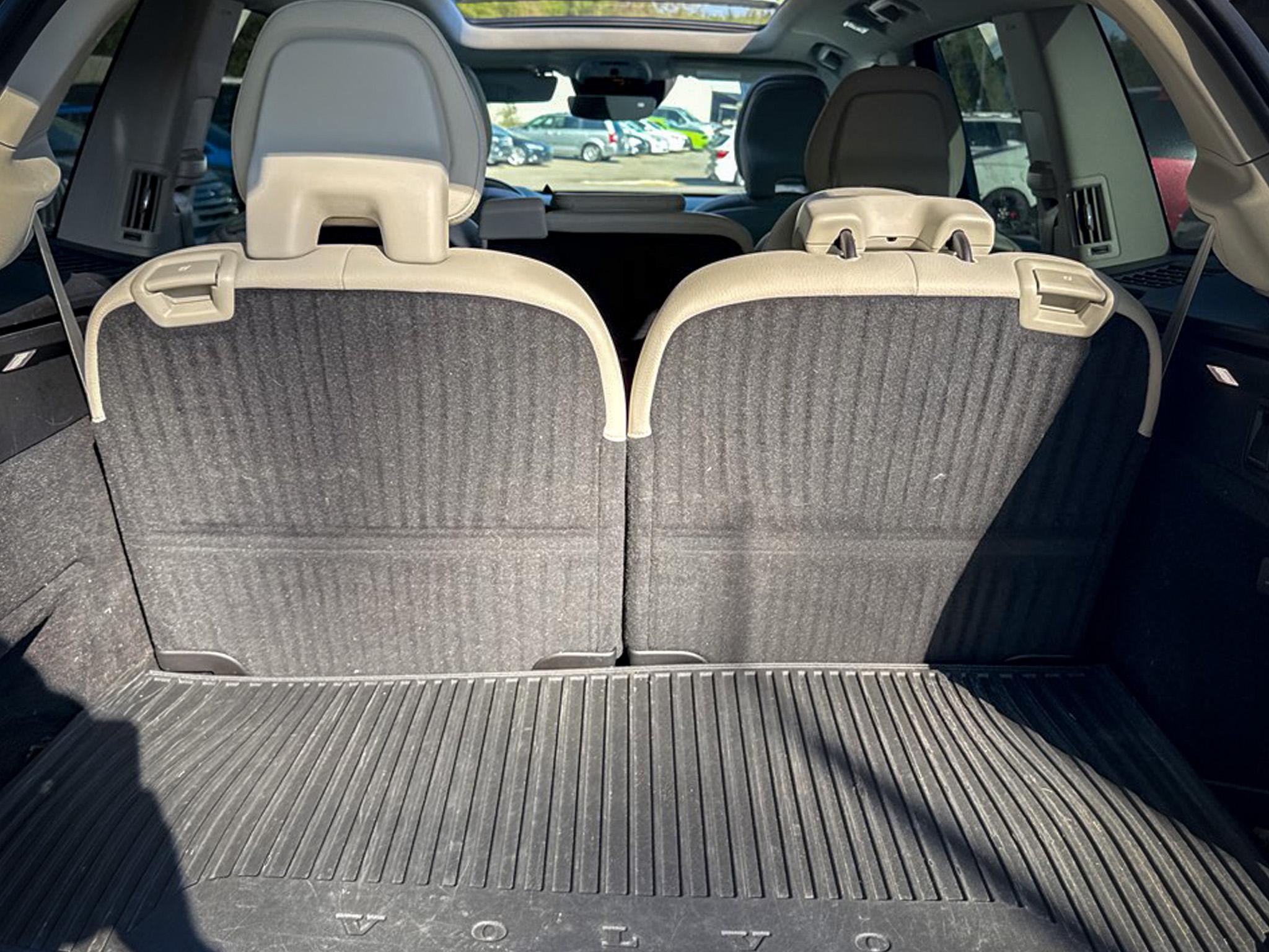 Volvo XC90 T6 AWD Momentum 2019