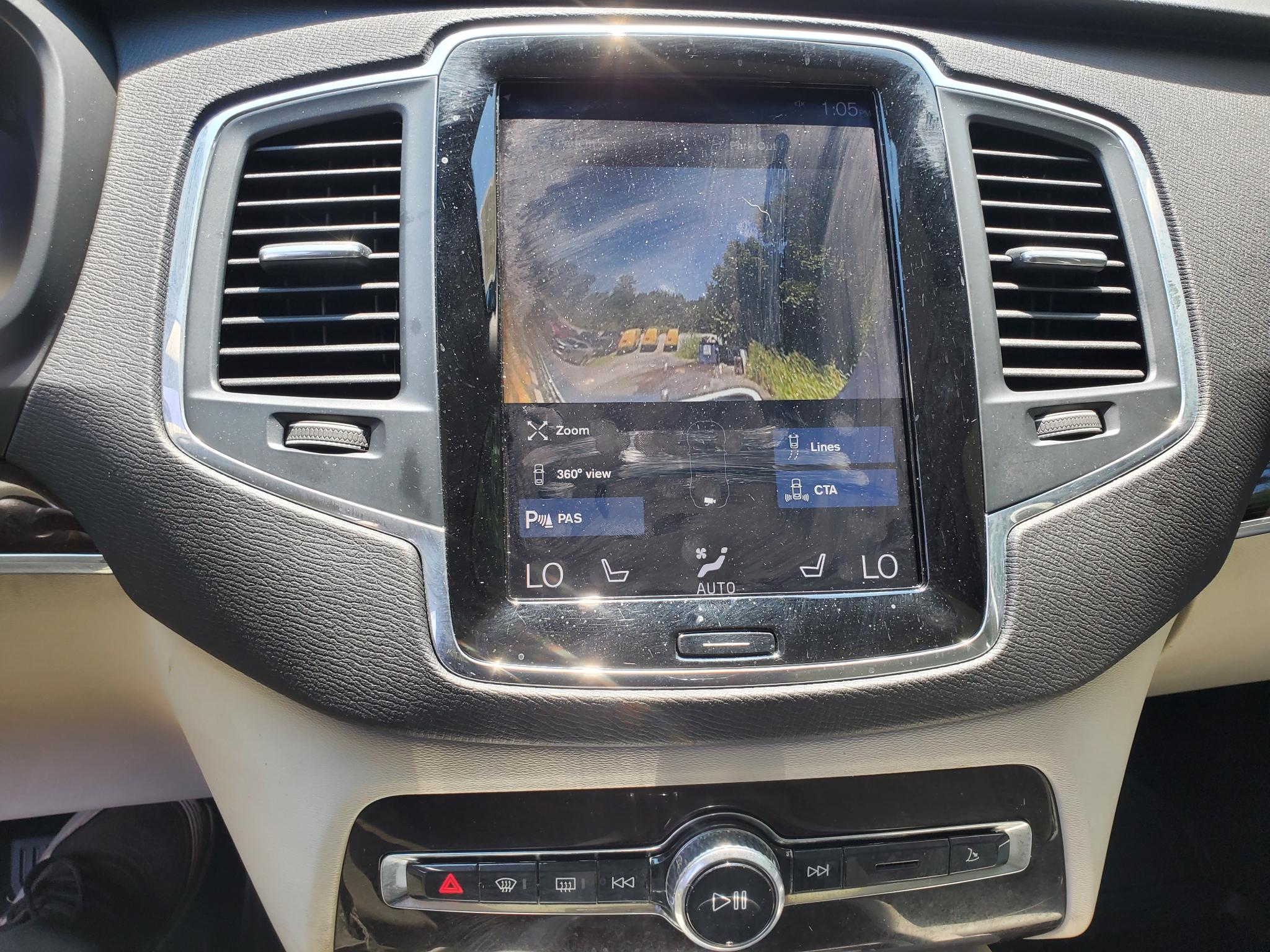 Volvo XC90  2019