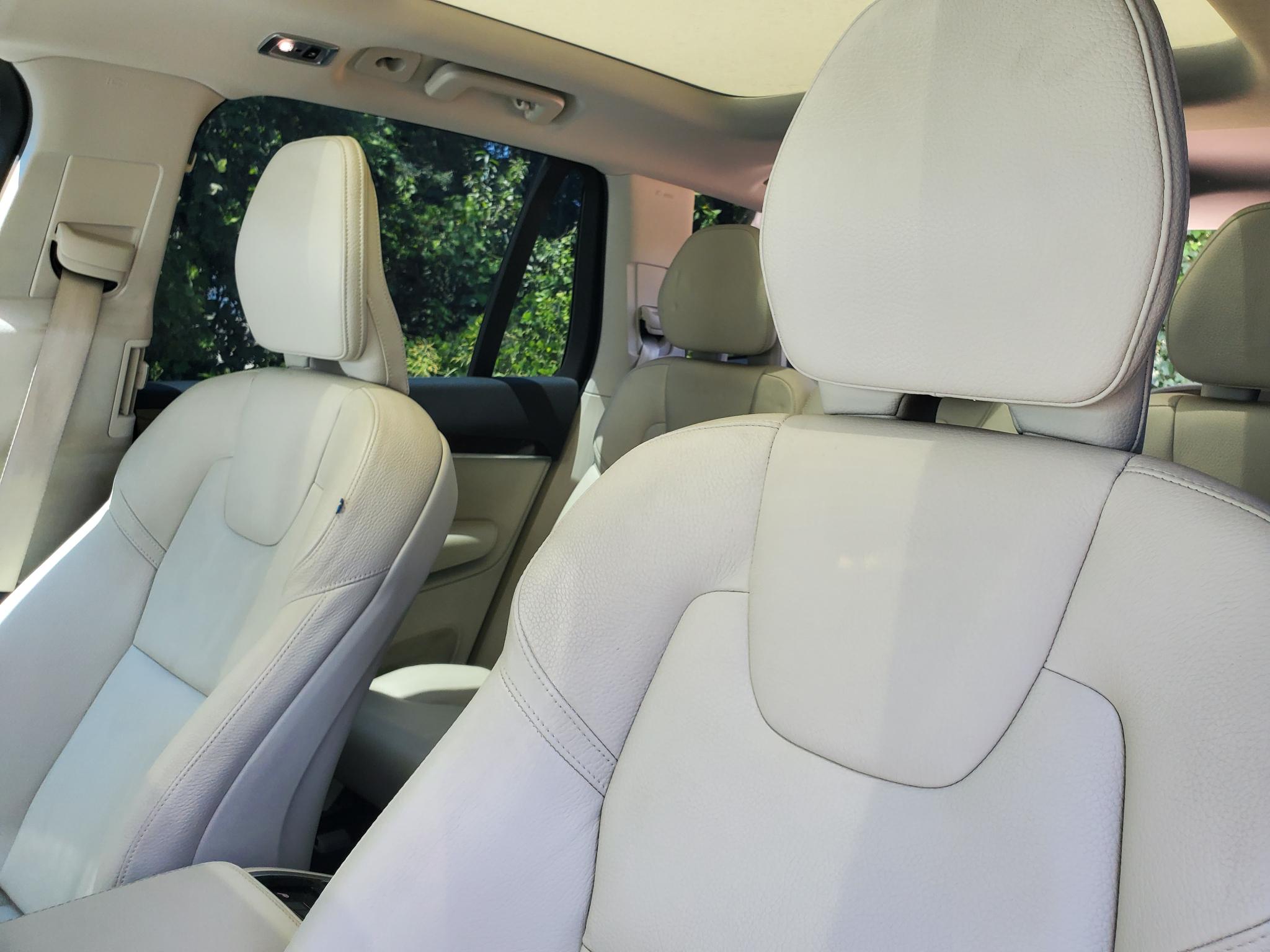 Volvo XC90  2019