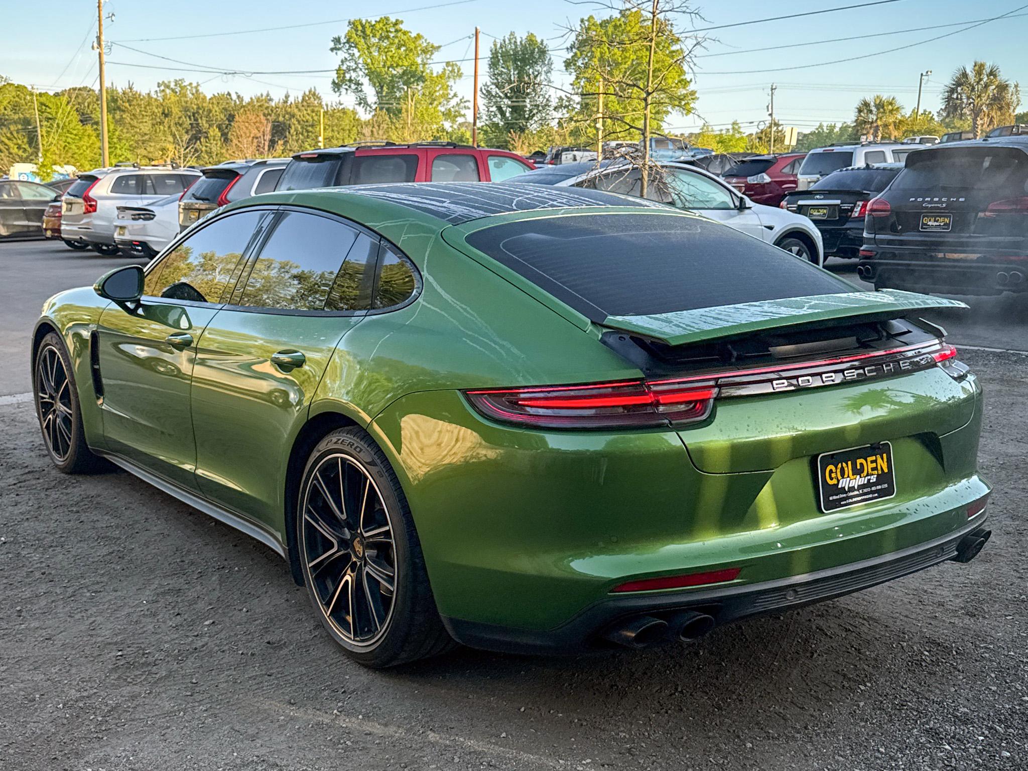 Porsche Panamera  2018