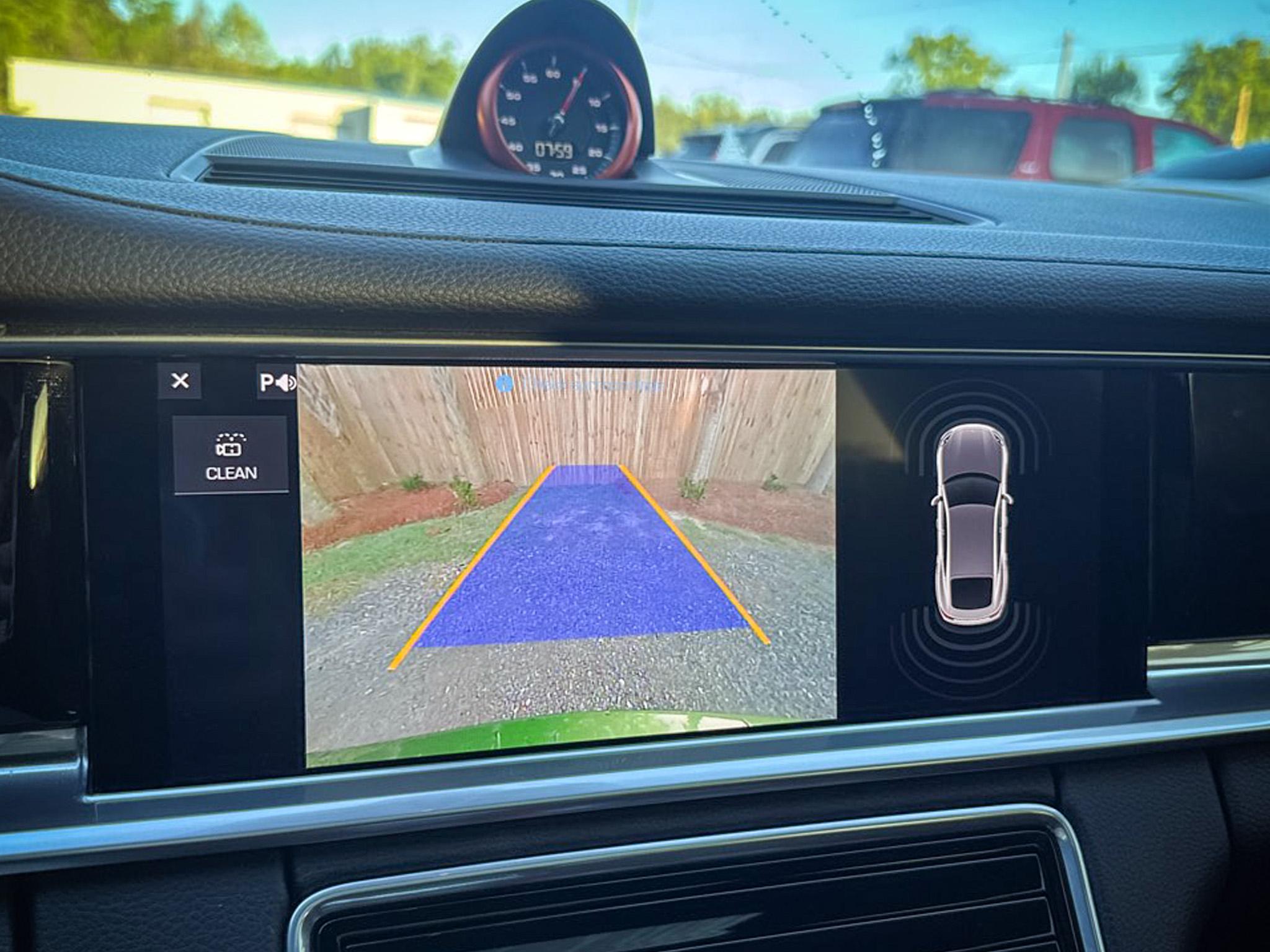 Porsche Panamera  2018