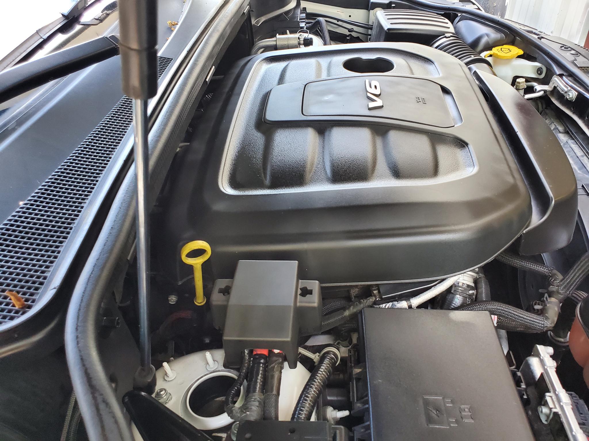 Jeep Grand Cherokee RWD 4dr Overland 2016