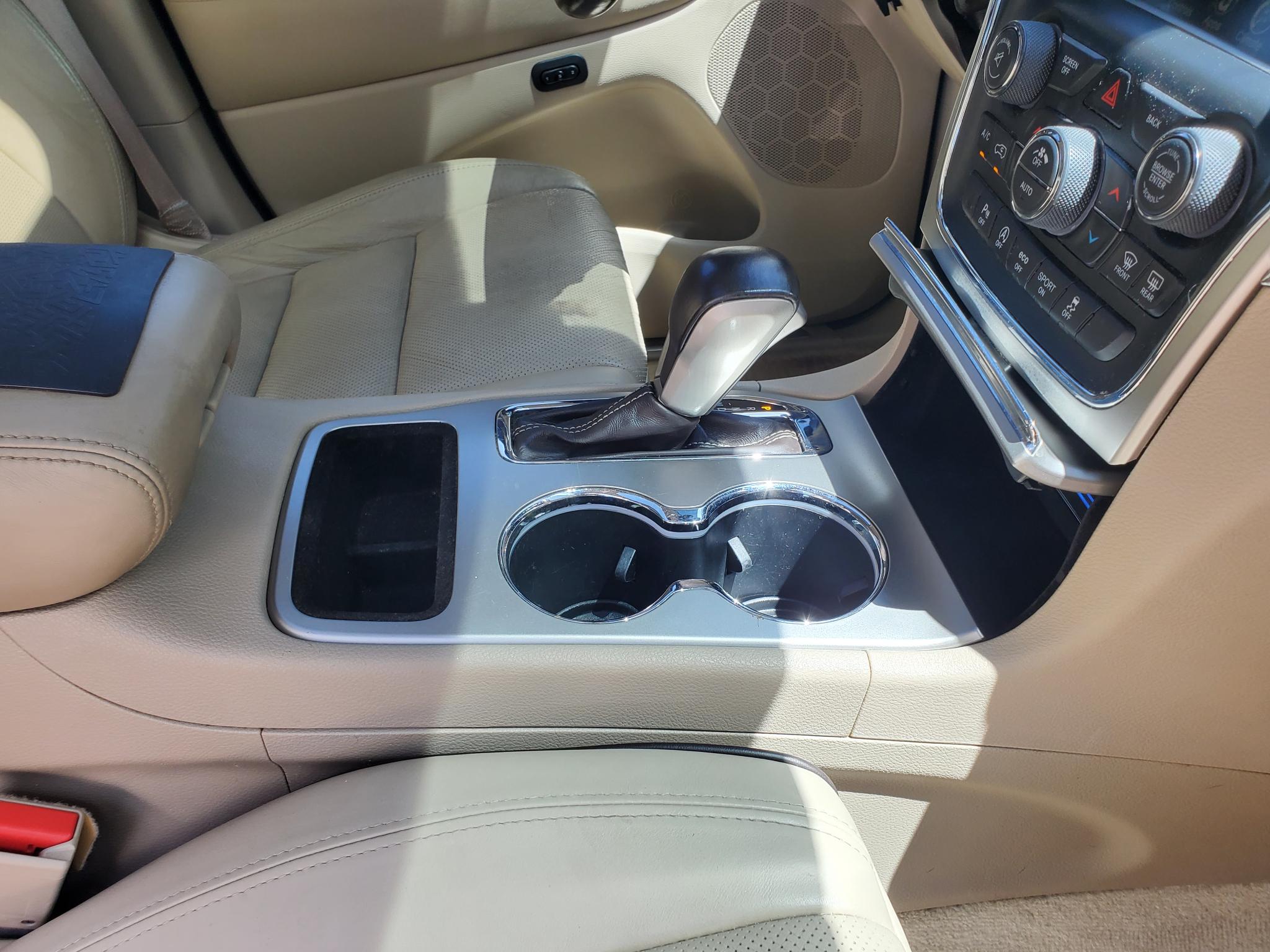 Jeep Grand Cherokee RWD 4dr Overland 2016