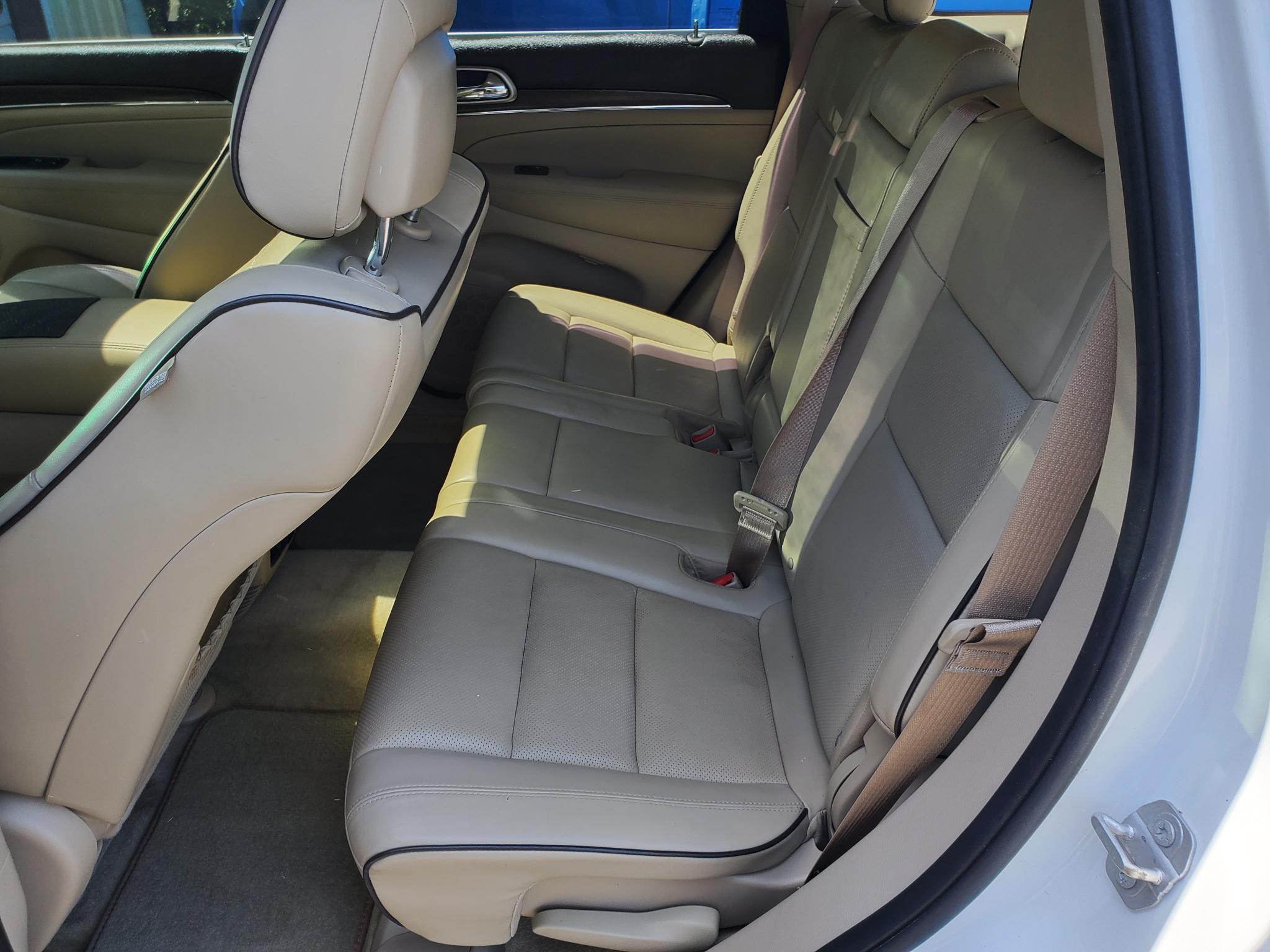 Jeep Grand Cherokee RWD 4dr Overland 2016