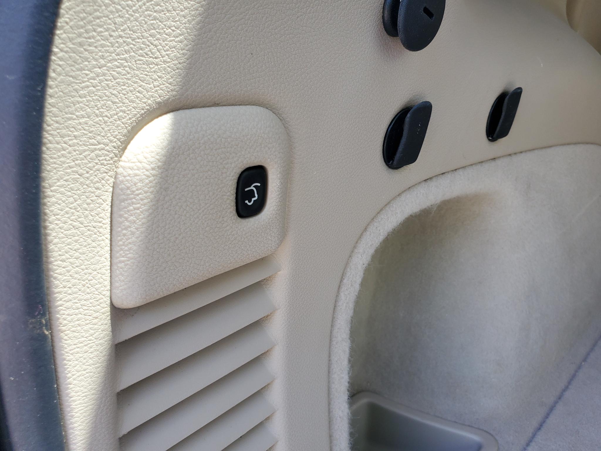 Jeep Grand Cherokee RWD 4dr Overland 2016