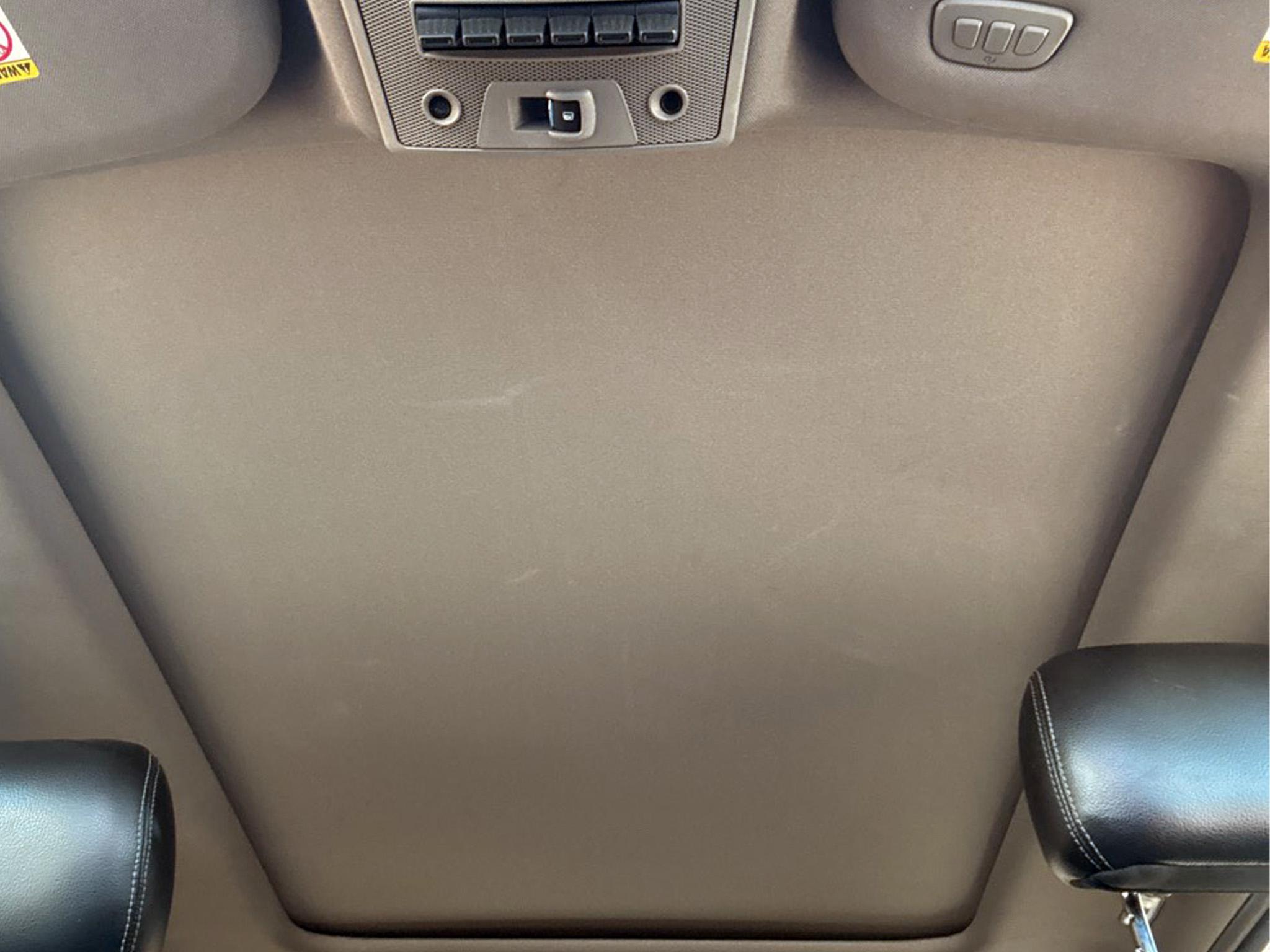 Ford Super Duty F-250 SRW Lariat 4WD Crew Cab 8' Box 2017