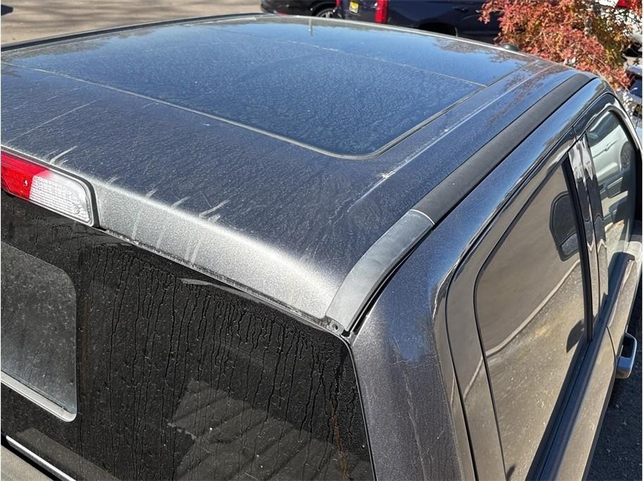 Ford Super Duty F-250 SRW Lariat 4WD Crew Cab 8' Box 2017