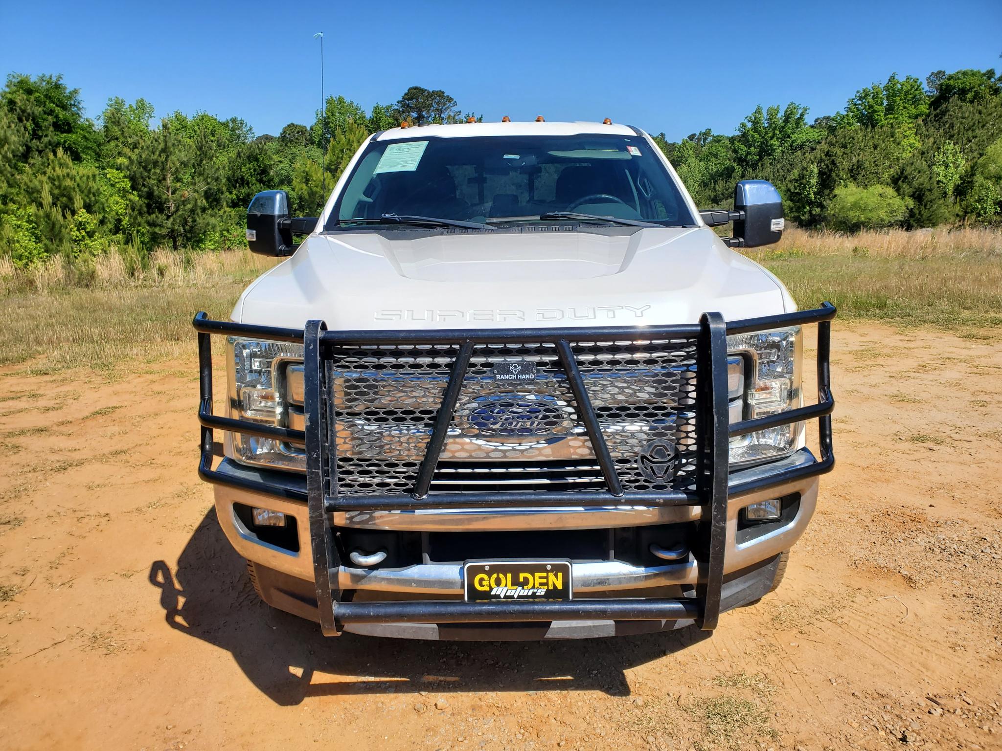 Ford Super Duty F-350 DRW King Ranch 4WD Crew Cab 8' Box 2017