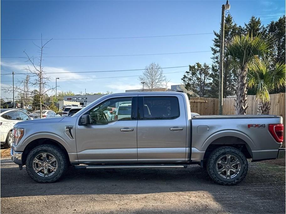 Ford F-150 XLT 4WD SuperCrew 5.5' Box 2023