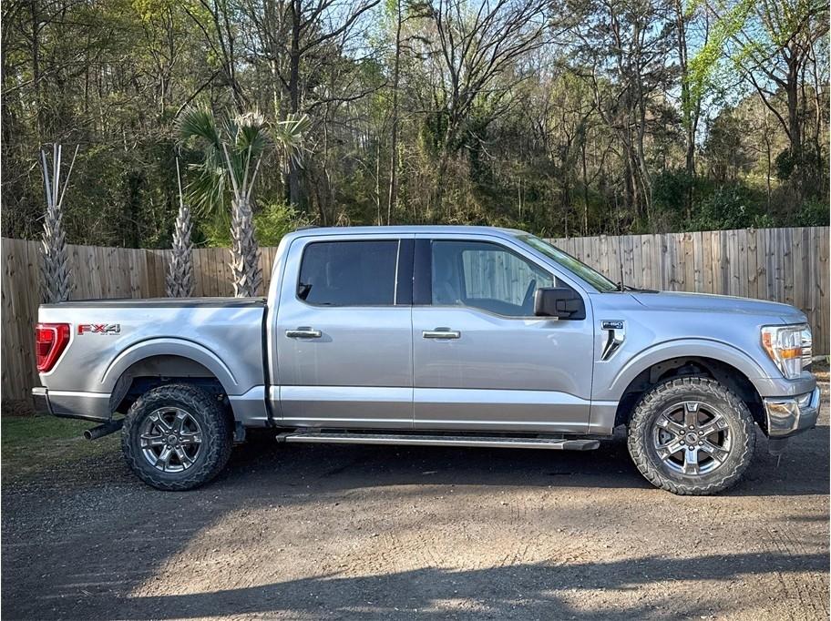 Ford F-150 XLT 4WD SuperCrew 5.5' Box 2023
