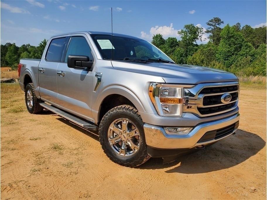 Ford F-150 XLT 4WD SuperCrew 5.5' Box 2023