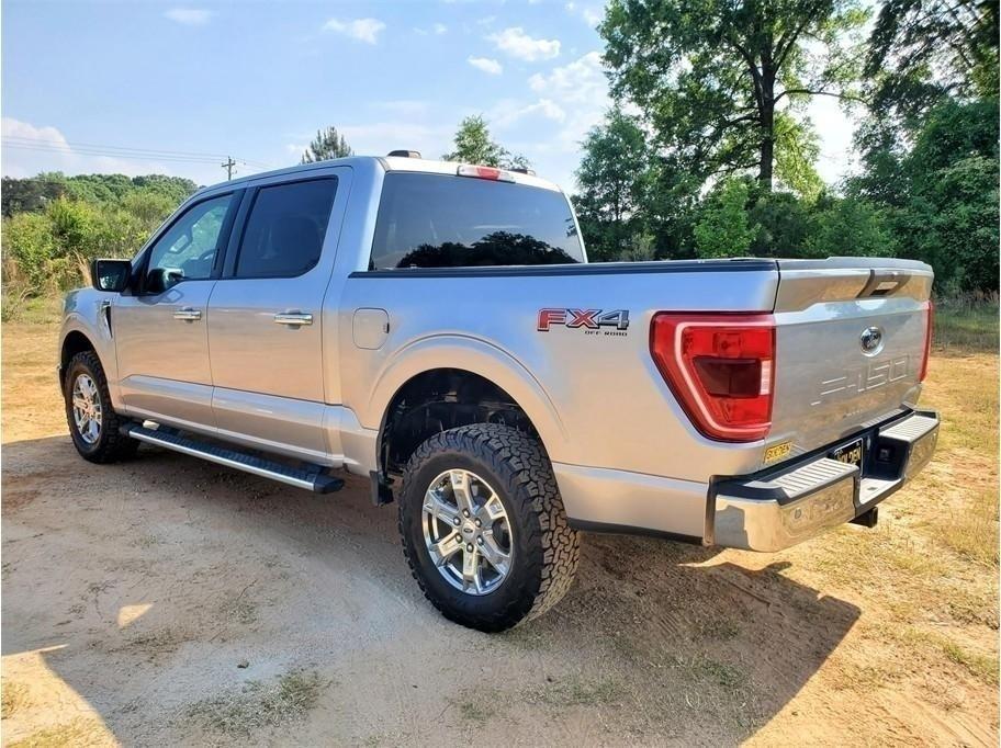 Ford F-150 XLT 4WD SuperCrew 5.5' Box 2023
