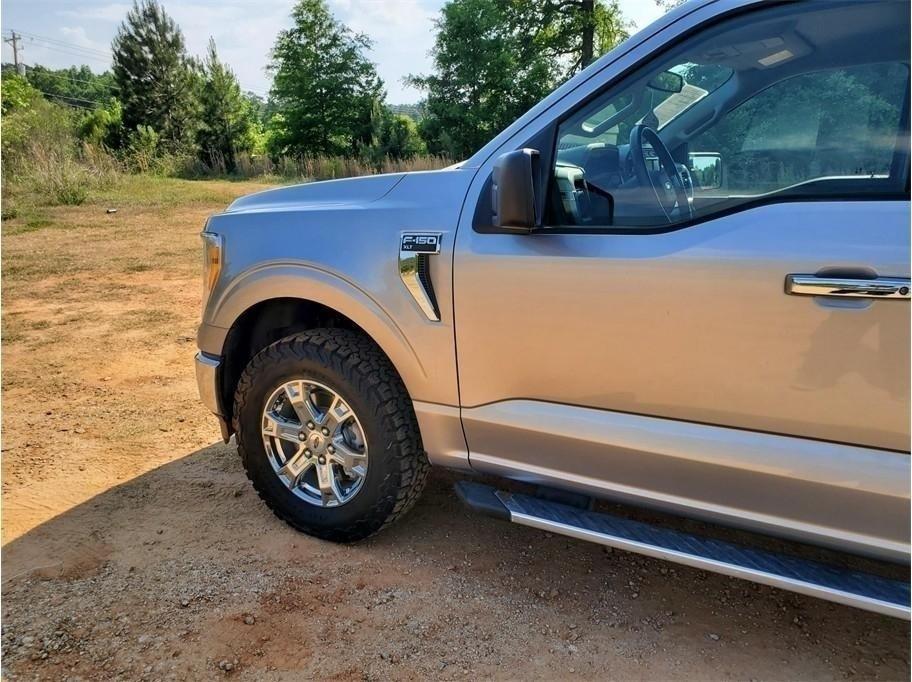 Ford F-150 XLT 4WD SuperCrew 5.5' Box 2023