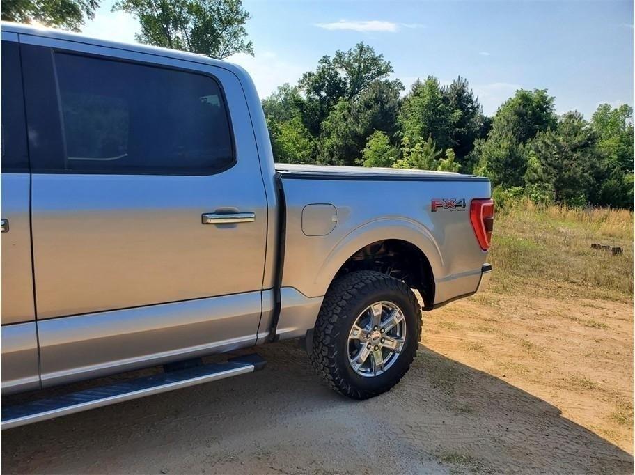 Ford F-150 XLT 4WD SuperCrew 5.5' Box 2023