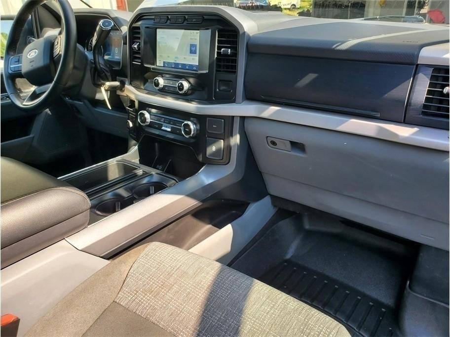 Ford F-150 XLT 4WD SuperCrew 5.5' Box 2023