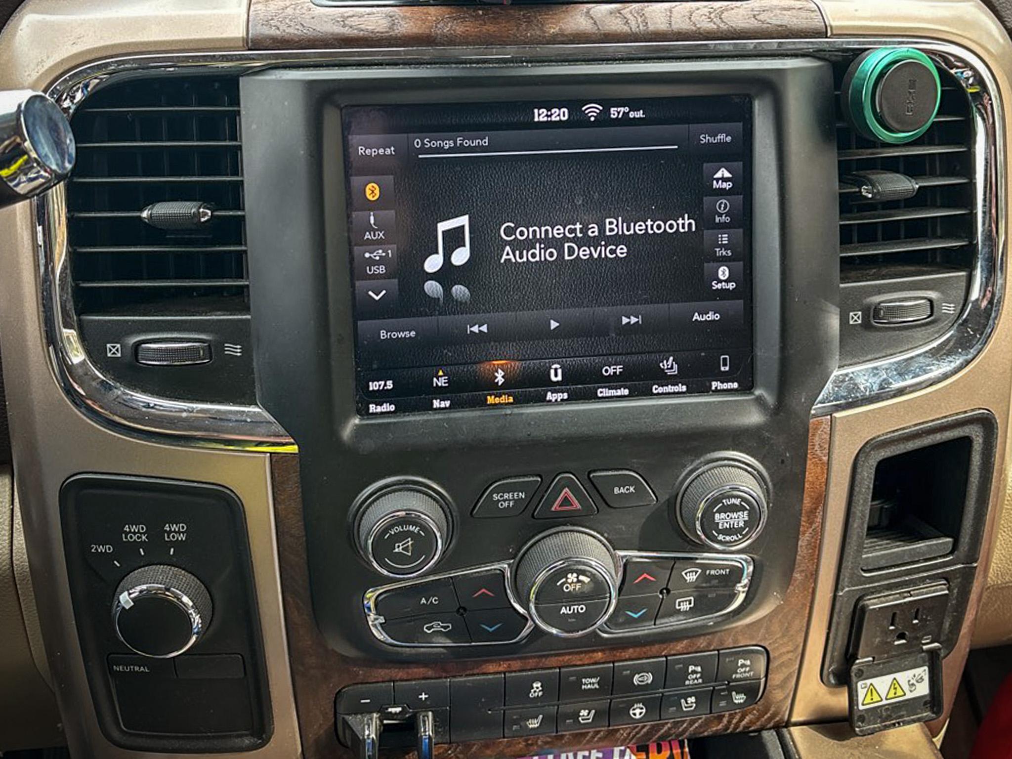 RAM 2500 Longhorn 4x4 Crew Cab 6'4" Box 2018