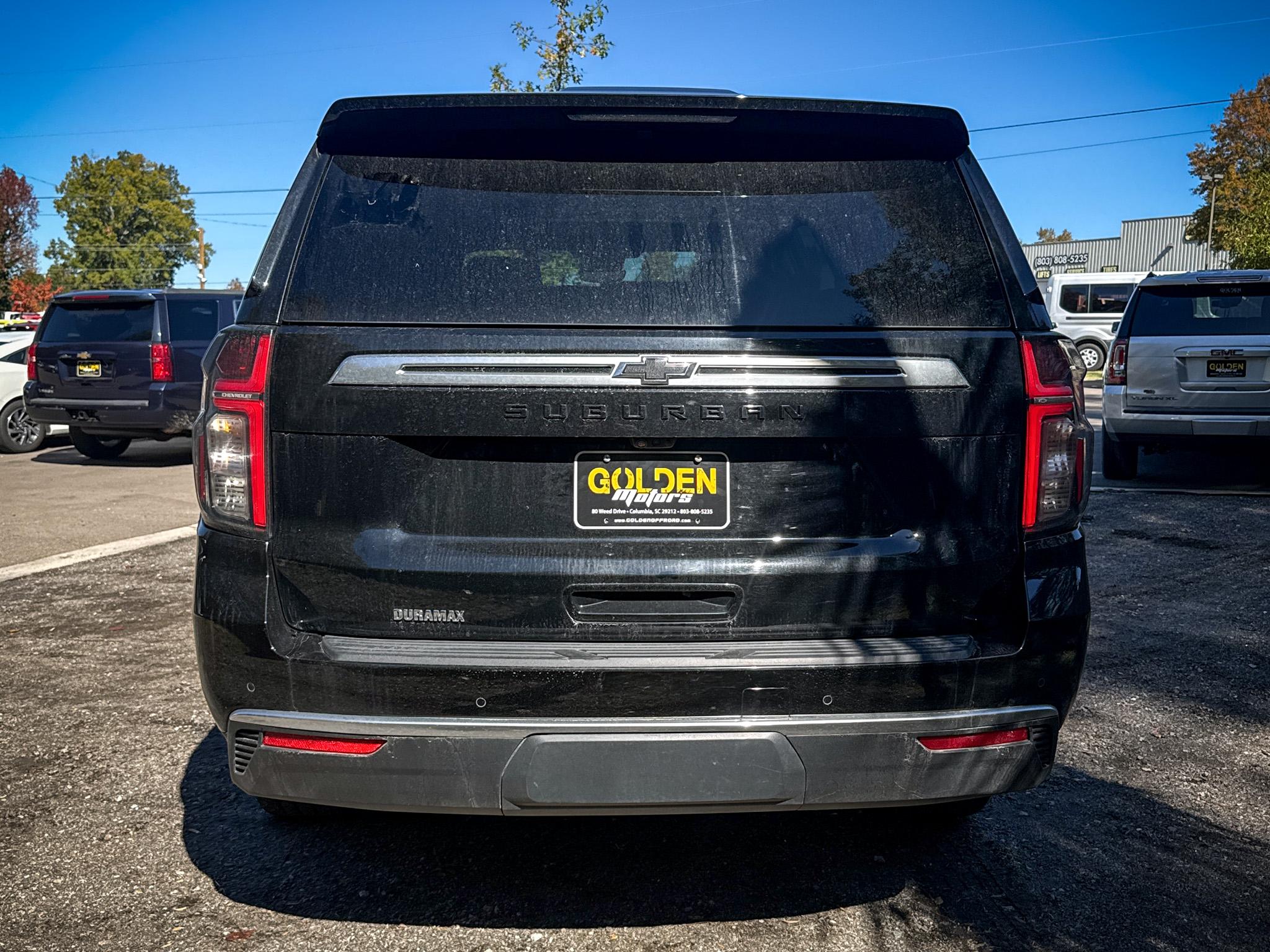 Chevrolet Suburban 4WD 4dr High Country 2023