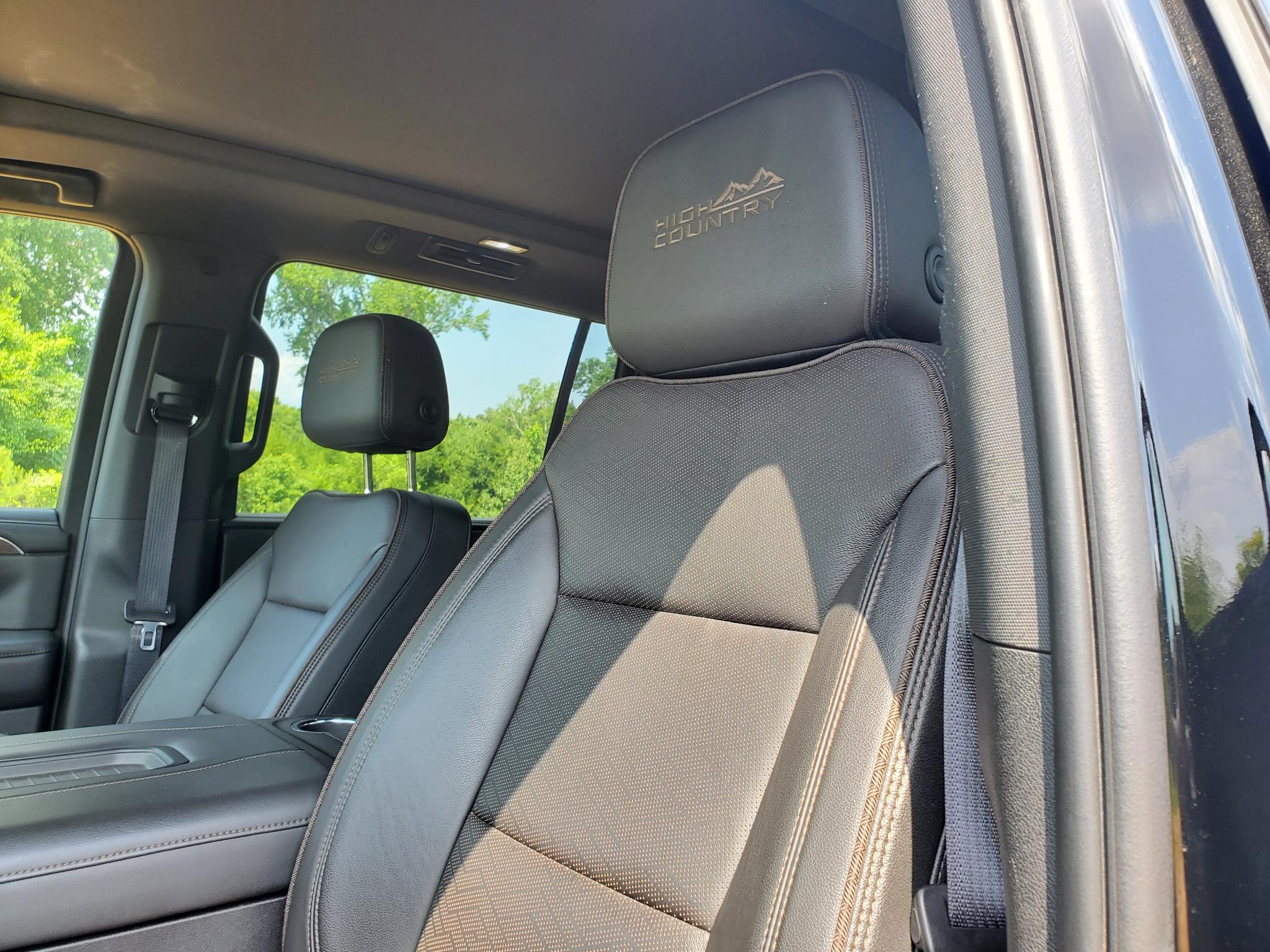 Chevrolet Suburban 4WD 4dr High Country 2023