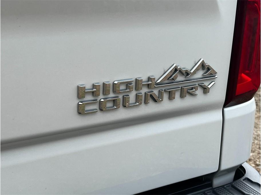 Chevrolet Silverado 1500 4WD Crew Cab 147" High Country 2019