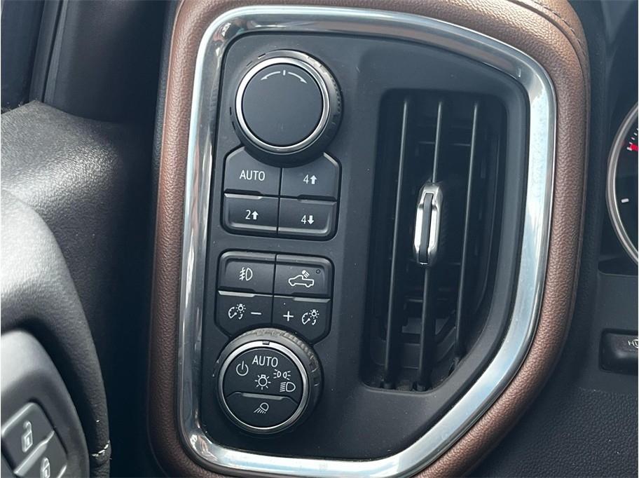 Chevrolet Silverado 1500 4WD Crew Cab 147" High Country 2019