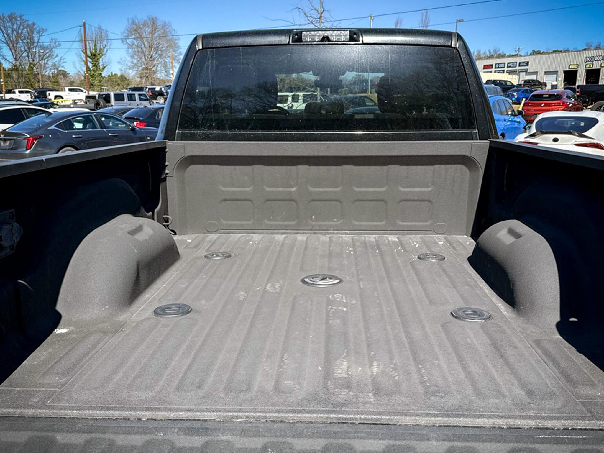 RAM 2500 Big Horn 4x4 Crew Cab 6'4" Box 2020