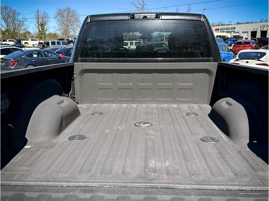 RAM 2500 Big Horn 4x4 Crew Cab 6'4" Box 2020